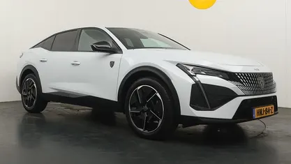 Occasion 2025 Peugeot 408 GT Hatchback | € 31.899 (Eerlijke prijs)