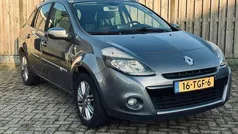 Grijs Gebruikt 2012 Renault Clio GrandTour Night&Day Stationwagen | € 3.495 (Eerlijke prijs)