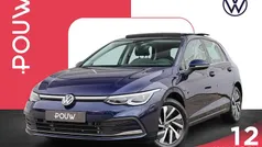 Blauw Gebruikt 2021 VW Golf VIII Style Hatchback | € 25.900 (Eerlijke prijs)