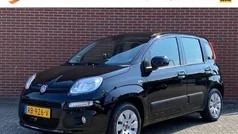 Zwart Gebruikt 2017 Fiat Panda Lounge Hatchback | € 10.650 (Eerlijke prijs)