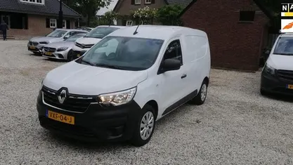 Wit Occasion 2023 Renault Kangoo Komfort Sedan | € 12.395 (Eerlijke prijs)