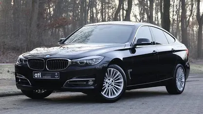 Occasion 2020 BMW 320 Executive Hatchback | € 23.450 (Super prijs)