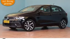Zwart Gebruikt 2024 VW Polo Business Hatchback | € 23.899 (Eerlijke prijs)
