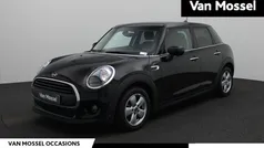 Zwart Gebruikt 2021 Mini ONE Hatchback | € 19.900 (Eerlijke prijs)