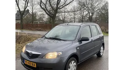 Occasion 2004 Mazda 2 Exclusive Hatchback | € 1.850 (Eerlijke prijs)