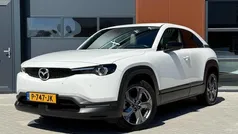 Wit Gebruikt 2020 Mazda MX30 Luxury SUV | € 16.250 (Eerlijke prijs)