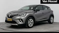 Grijs Gebruikt 2021 Renault Captur Intens SUV | € 17.235 (Eerlijke prijs)