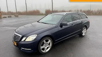 Blauw Gebruikt 2013 Mercedes E300 Avantgarde Stationwagen | € 7.990 (Goede deal)