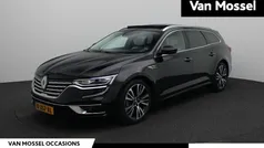 Zwart Gebruikt 2021 Renault Talisman Initiale Paris Stationwagen | € 24.945 (Eerlijke prijs)