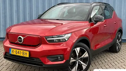 Oranje Gebruikt 2020 Volvo XC40 R-Design SUV | € 26.645 (Goede deal)