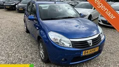 Gebruikt 2008 Dacia Sandero Lauréate Hatchback | € 2.999 (Eerlijke prijs)