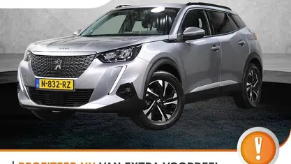 Grijs Gebruikt 2021 Peugeot e-2008 Allure SUV | € 14.925 (Eerlijke prijs)