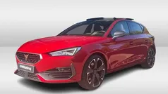 Rood Gebruikt 2023 Cupra Leon VZ Hatchback | € 29.750 (Eerlijke prijs)