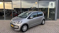Grijs Gebruikt 2015 VW up! move up! Hatchback | € 7.490 (Eerlijke prijs)