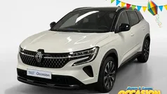Twotone blanc nacré / noir ét Gebruikt 2023 Renault Austral Techno SUV | € 28.935 (Eerlijke prijs)
