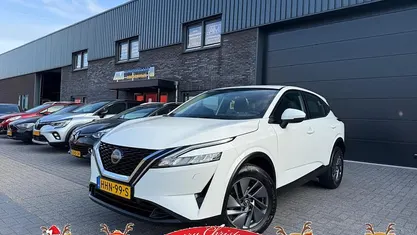 Wit Gebruikt 2023 Nissan Qashqai Acenta SUV | € 26.999 (Eerlijke prijs)