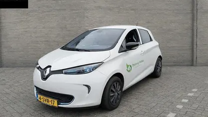 Occasion 2013 Renault Zoe Zen Hatchback | € 2.999 (Super prijs)