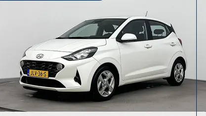 Wit Occasion 2022 Hyundai i10 Comfort Hatchback | € 15.900 (Eerlijke prijs)