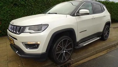 Gebruikt 2018 Jeep Compass SUV | € 16.750 (Eerlijke prijs)