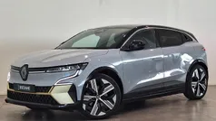 Gebruikt 2022 Renault Mégane Iconic Hatchback | € 26.535 (Eerlijke prijs)
