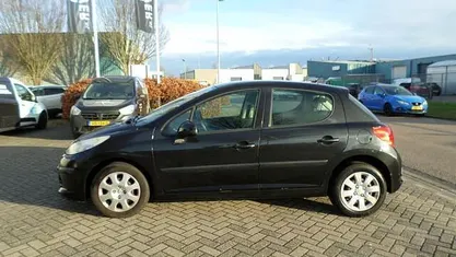 Gebruikt 2008 Peugeot 207 Hatchback | € 1.650 (Goede deal)
