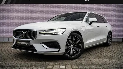 Occasion Volvo V60 Inscription 340 PK (250 kW) 2021 Wit Stationwagen