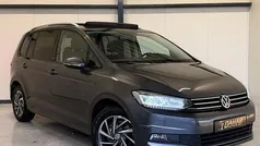 Grijs Gebruikt 2018 VW Touran Comfortline MPV | € 24.900 (Eerlijke prijs)