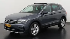 Gebruikt 2022 VW Tiguan Elegance SUV | € 34.895 (Eerlijke prijs)