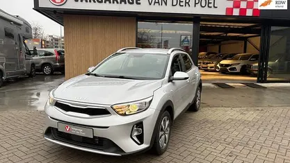 Gebruikt 2023 Kia Stonic SUV | € 18.950 (Goede deal)