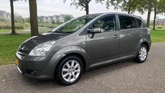 Grijs Gebruikt 2007 Toyota Verso MPV | € 3.995 (Goede deal)