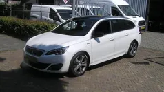 Wit, metallic lak Gebruikt 2015 Peugeot 308 GT-line Stationwagen | € 8.250 (Eerlijke prijs)