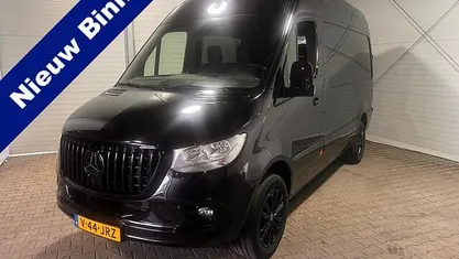 Occasion 2023 Mercedes Sprinter Edition Van | € 52.900 (Eerlijke prijs)