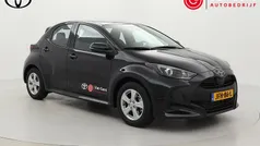Zwart Nieuw 2025 Toyota Yaris Hybrid Comfort Hatchback | € 26.999 (Eerlijke prijs)