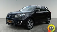 Zwart Gebruikt 2018 Suzuki Vitara SUV | € 17.330 (Eerlijke prijs)