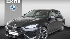Saphirschwarz Gebruikt 2024 BMW 120 Shadowline Hatchback | € 39.950 (Super prijs)