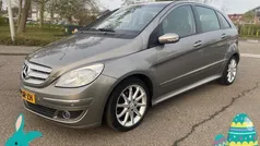 Grijs Gebruikt 2006 Mercedes B170 MPV | € 5.995 (Eerlijke prijs)
