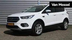 Wit Gebruikt 2017 Ford Kuga Trend SUV | € 15.945 (Eerlijke prijs)