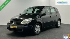 Gebruikt 2006 Renault Scénic II Luxe MPV | € 999.999