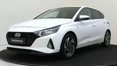 Wit Gebruikt 2023 Hyundai i20 Comfort Hatchback | € 18.225 (Eerlijke prijs)