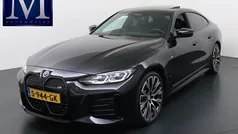 Zwart Gebruikt 2023 BMW i4 Executive Sedan | € 49.877 (Super prijs)