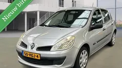 Gebruikt 2008 Renault Clio II Expression Hatchback | € 1.745 (Goede deal)
