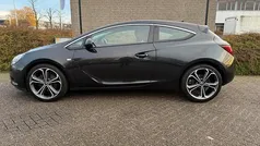 Gebruikt 2012 Opel Astra GTC Sport Hatchback | € 6.250 (Eerlijke prijs)