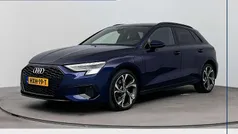 Blauw Gebruikt 2021 Audi A3 Sportback e-tron Advanced Sedan | € 26.400 (Eerlijke prijs)