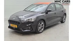 Zwart Gebruikt 2020 Ford Focus Business Edition Hatchback | € 15.900 (Eerlijke prijs)