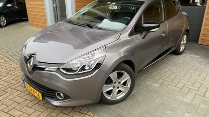 Occasion Renault Clio IV Dynamique 90 PK (66 kW) 2013 Grijs Hatchback