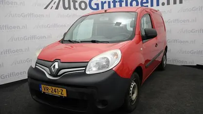 Rood Occasion 2015 Renault Kangoo Komfort Van | € 4.990 (Goede deal)