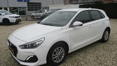 Wit Gebruikt 2019 Hyundai i30 Comfort Hatchback | € 15.950 (Eerlijke prijs)