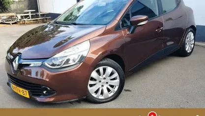Occasion Renault Clio IV Expression 90 PK (66 kW) 2013 Hatchback