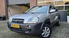 Grijs Gebruikt 2004 Hyundai Tucson Dynamiq SUV | € 3.995 (Eerlijke prijs)