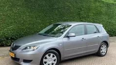 Grijs Gebruikt 2004 Mazda 3 Inclusive Hatchback | € 2.500 (Goede deal)